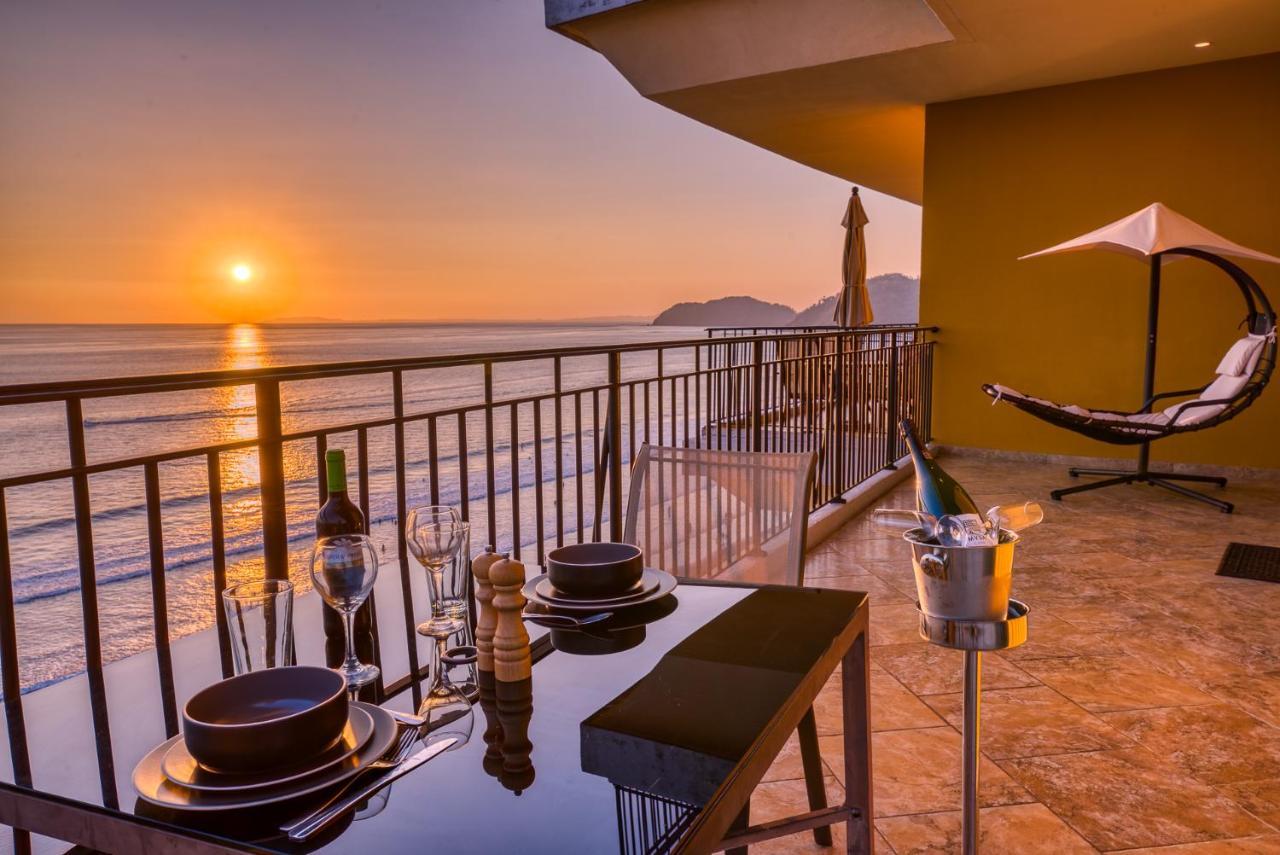 Secretjaco - Luxury Beach Front Penthouse With Pool & Jacuzzi Extérieur photo